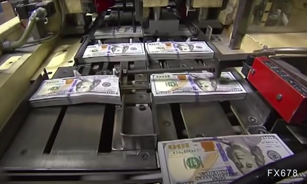 英伟达官方宣布人工智能芯片Blackwell需求激增,已大幅提升产量