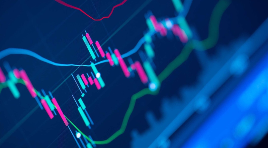 在周三的交易中,10年期美国国债收益率跌破3个月期国债收益率,出现“收益率曲线倒挂”现象。这一现象被认为是有效的经济衰退预测指标之一,提示美联储关注的衰退信号再次显现。