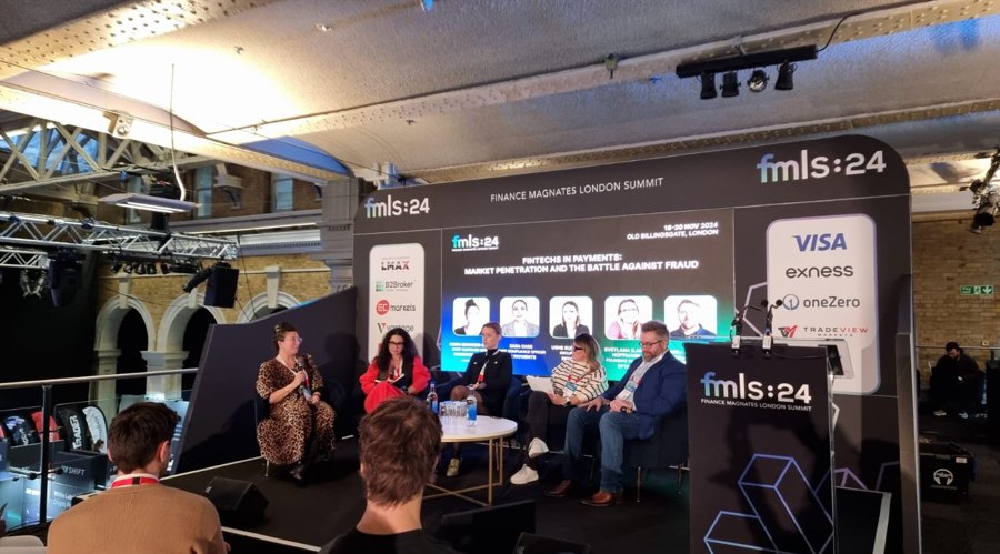 美元兑瑞典克朗跌至五个月低点,最后交易下跌1.8%,报10.2137。